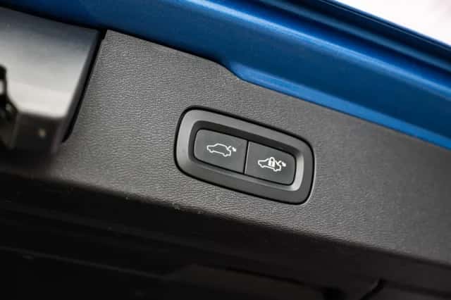 Volvo V60 (2021) thumbnail 35