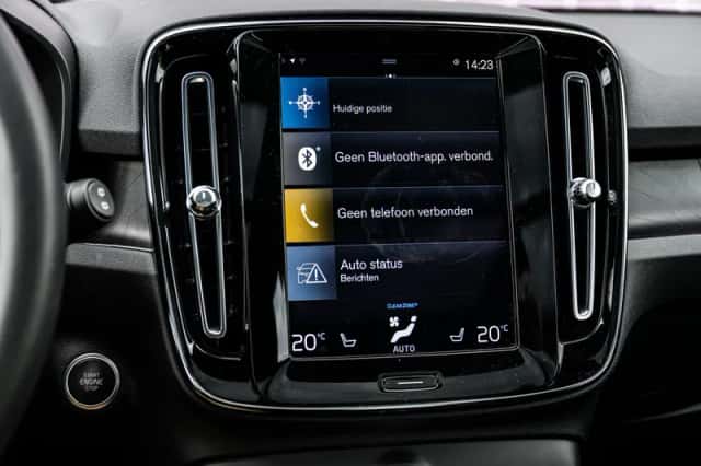 Volvo XC40 (2022) thumbnail 19