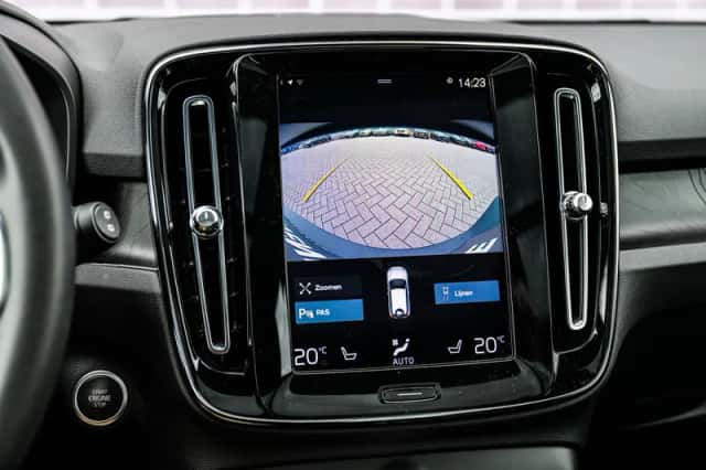 Volvo XC40 (2022) thumbnail 21