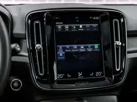 Volvo XC40 thumbnail 22
