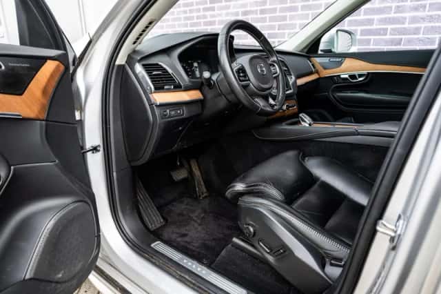 Volvo XC90 (2019) thumbnail 17
