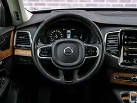 Volvo XC90 thumbnail 3