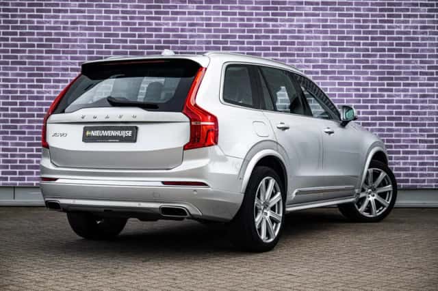 Volvo XC90 (2019) thumbnail 4