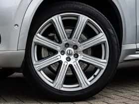 Volvo XC90 thumbnail 37