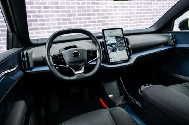 Volvo EX30 (2024) thumbnail 12