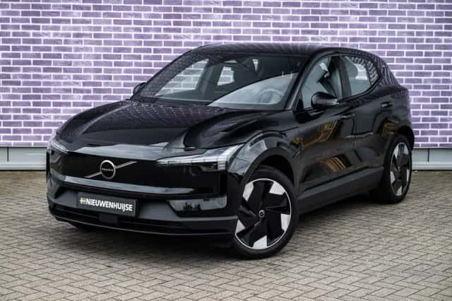 Volvo EX30 (2024) thumbnail 16