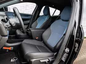 Volvo EX30 thumbnail 8