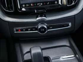 Volvo XC60 thumbnail 26