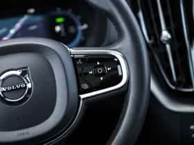 Volvo XC60 thumbnail 31