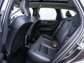 Volvo XC60 thumbnail 10