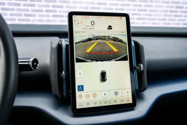 Volvo EX30 (2024) thumbnail 22