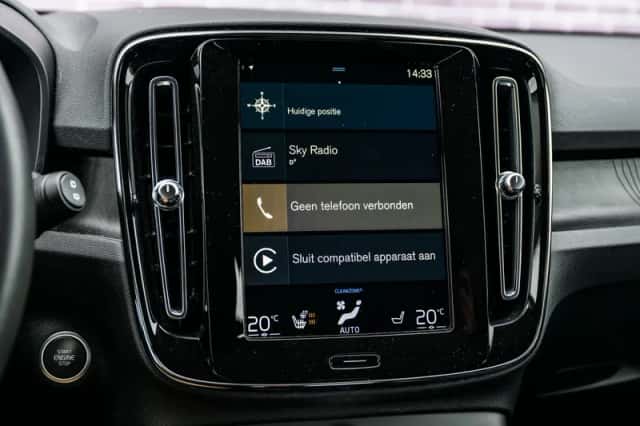 Volvo XC40 (2022) thumbnail 19