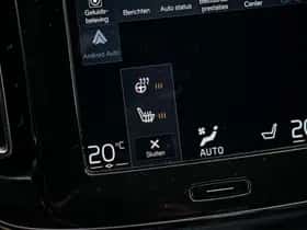 Volvo XC40 thumbnail 23