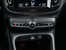 Volvo XC40 thumbnail 24