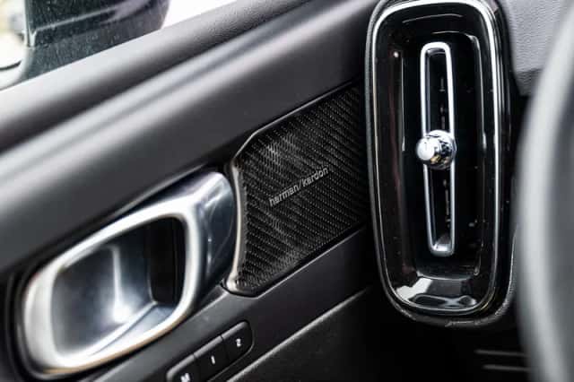 Volvo XC40 (2022) thumbnail 31