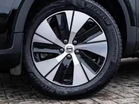 Volvo XC40 thumbnail 36
