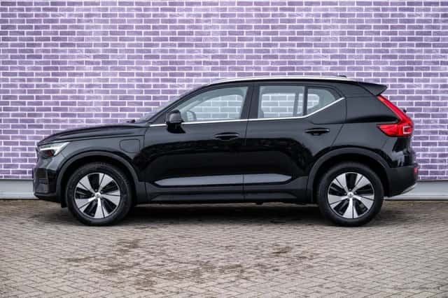 Volvo XC40 (2022) thumbnail 6