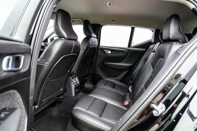 Volvo XC40 (2022) thumbnail 9