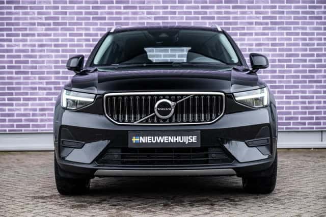 Volvo XC40 (2022) thumbnail 10