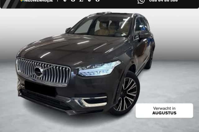 Volvo XC90 (2023) thumbnail 1