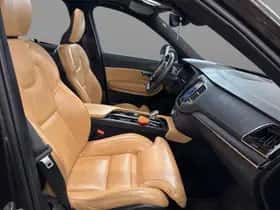 Volvo XC90 thumbnail 2