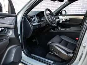 Volvo XC90 thumbnail 18
