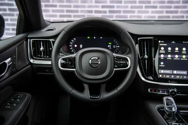 Volvo V60 (2026) thumbnail 2