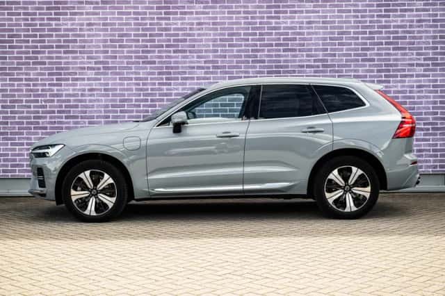 Volvo XC60 (2024) thumbnail 4