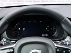 Volvo XC60 (2024) thumbnail 15