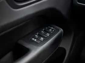 Volvo XC60 (2024) thumbnail 29