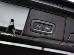 Volvo XC60 (2024) thumbnail 36