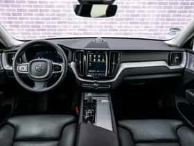 Volvo XC60 (2024) thumbnail 6