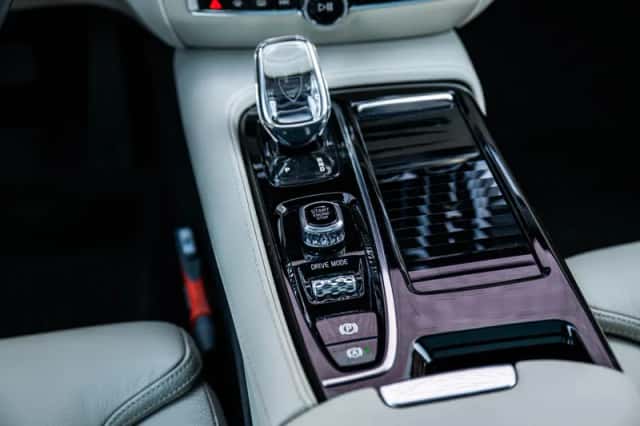 Volvo V60 (2021) thumbnail 16