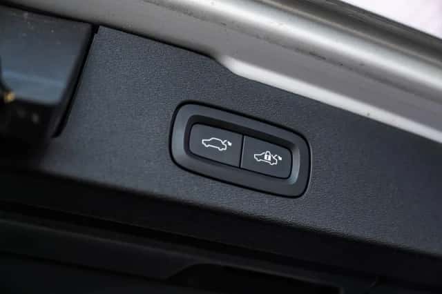 Volvo V60 (2021) thumbnail 34