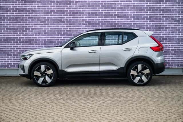 Volvo XC40 (2022) thumbnail 6