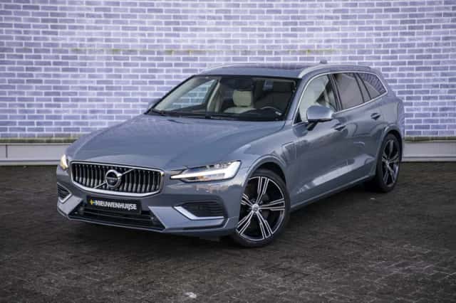 Volvo V60 (2021) thumbnail 15