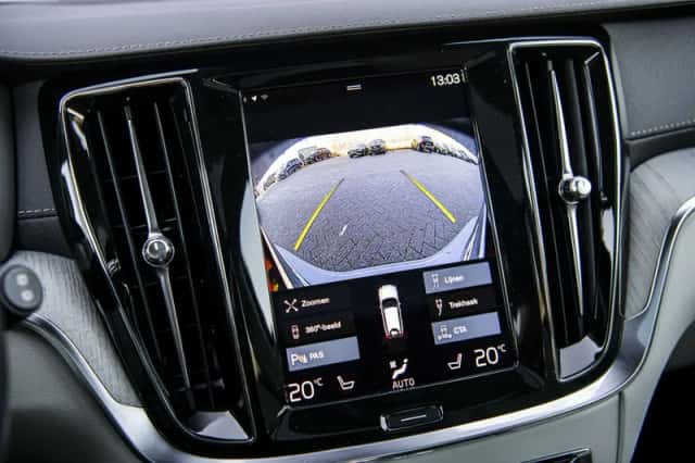 Volvo V60 (2021) thumbnail 21