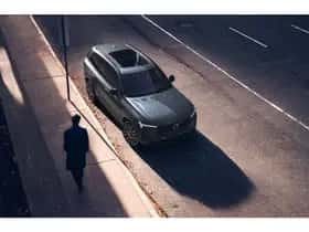 Volvo XC90 thumbnail 21