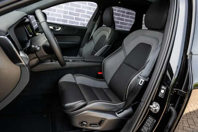 Volvo XC60 (2026) thumbnail 6
