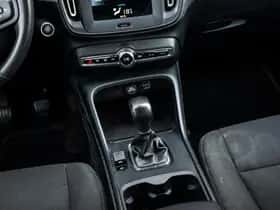 Volvo XC40 thumbnail 15