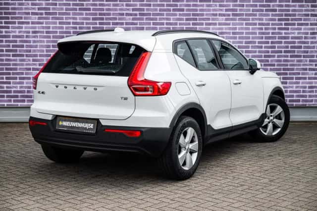 Volvo XC40 (2021) thumbnail 17