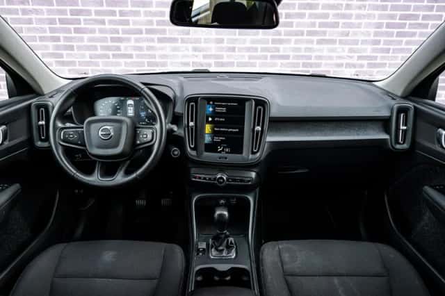 Volvo XC40 (2021) thumbnail 7