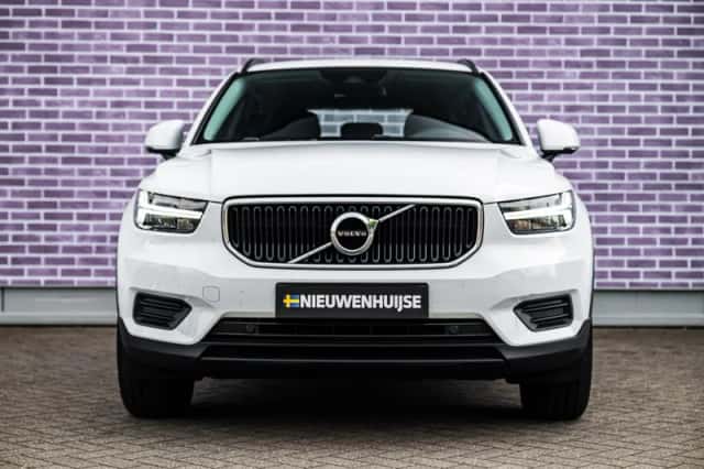 Volvo XC40 (2021) thumbnail 10