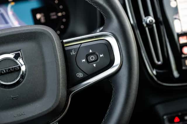 Volvo XC40 (2023) thumbnail 19