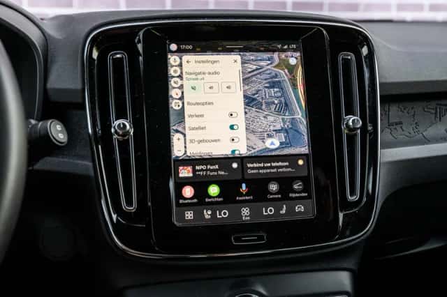 Volvo XC40 (2023) thumbnail 21