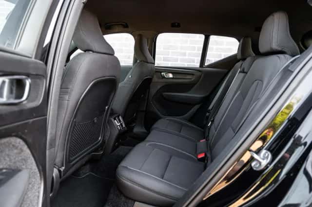 Volvo XC40 (2023) thumbnail 7