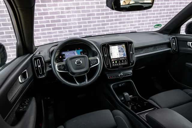 Volvo XC40 (2023) thumbnail 10