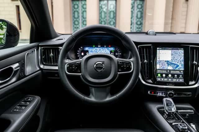 Volvo V60 (2026) thumbnail 3