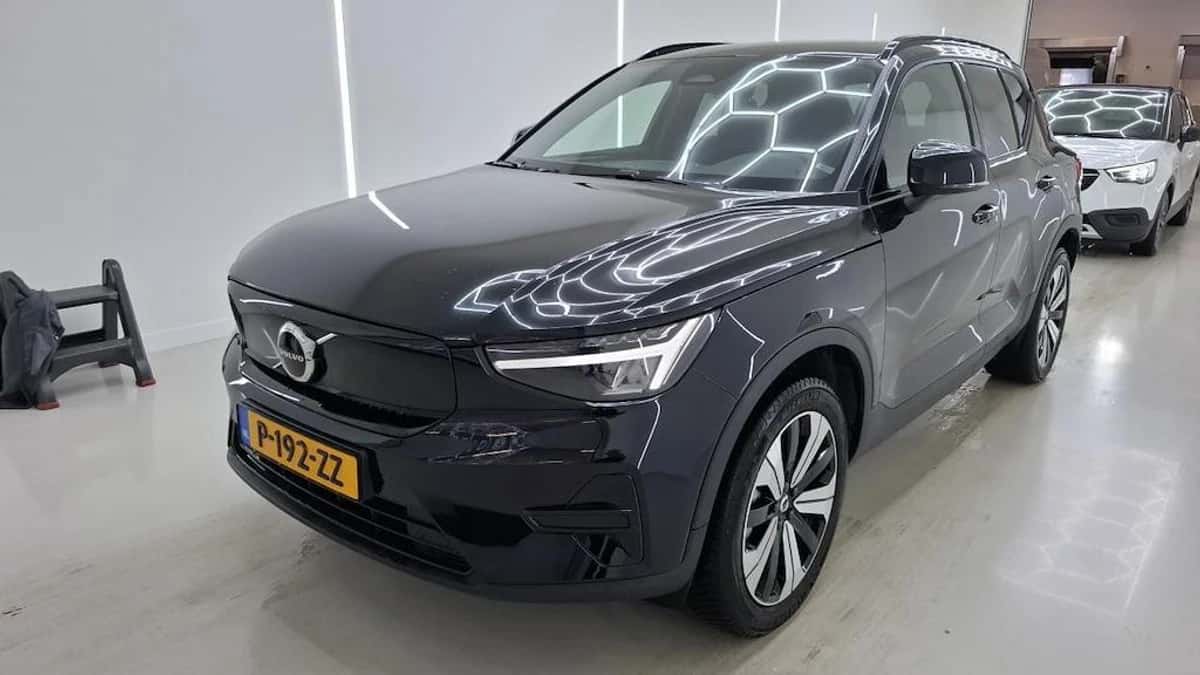 Volvo XC40 — foto 1