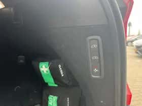 Volvo XC90 thumbnail 8